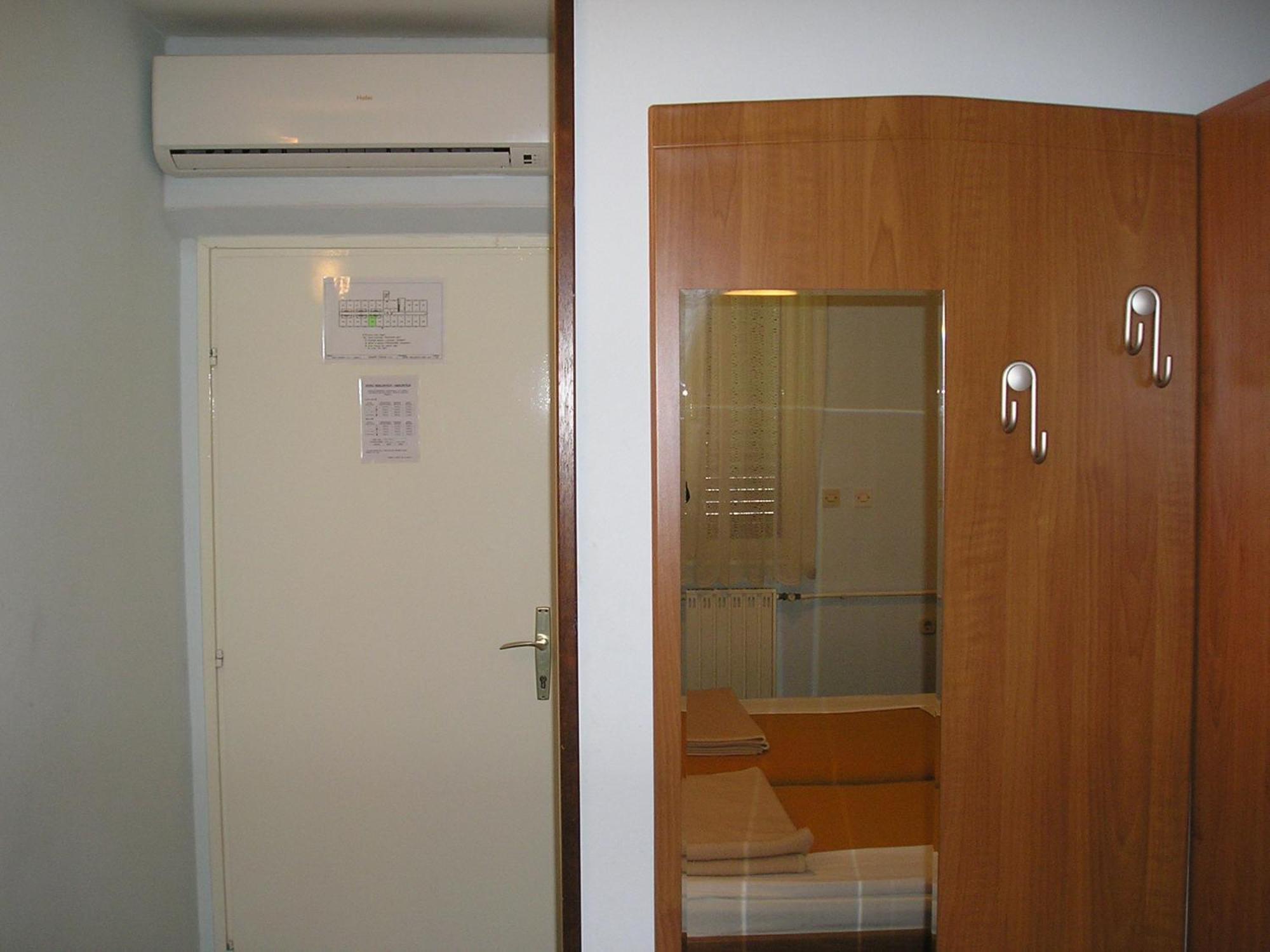 Hotel Кральевица Экстерьер фото